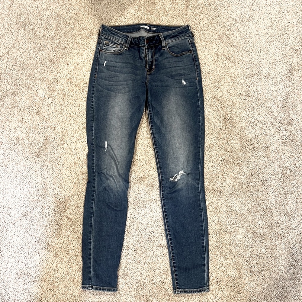 Old Navy Rockstar skinny distressed, jeans, size 2